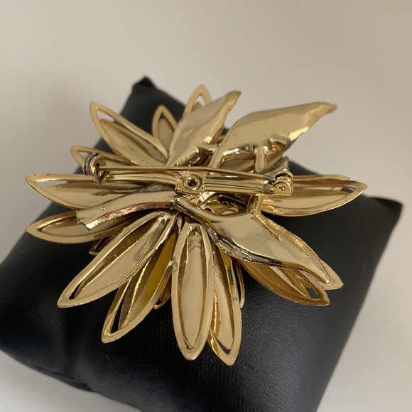 Vintage Brooch - Picture 3 of 8